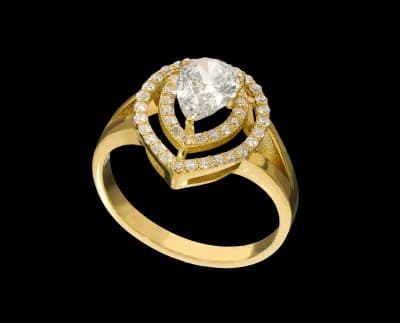 Gold ring packshot