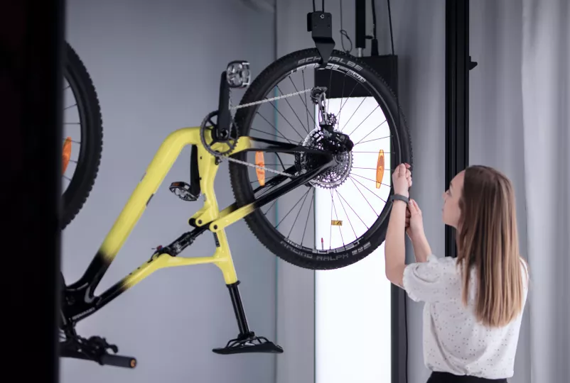 System podnoszenia i podwieszania roweru w Bike Studio