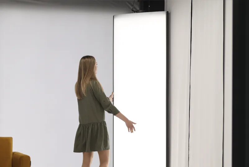Mocne oświetlenie w E-COMM STUDIO+
