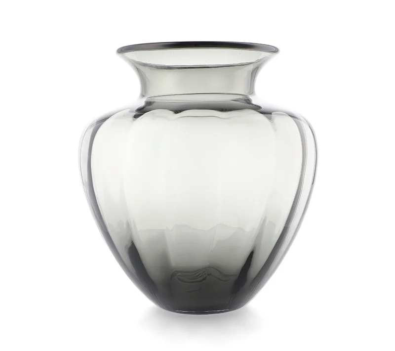 Without black diffusers