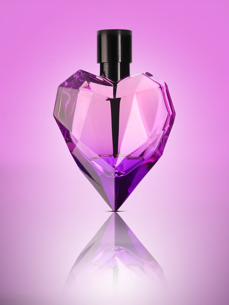 Purple perfume bottle - the role of color
